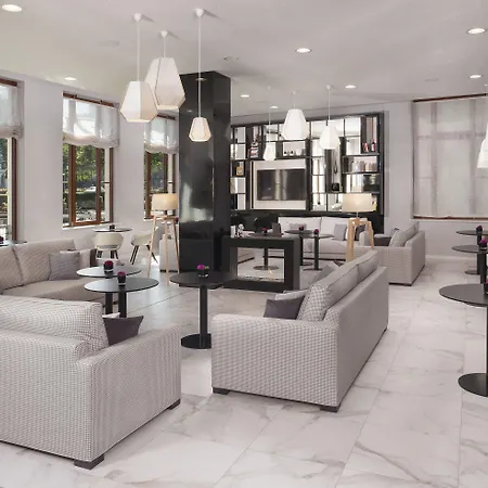 Innside By Meliá 4*