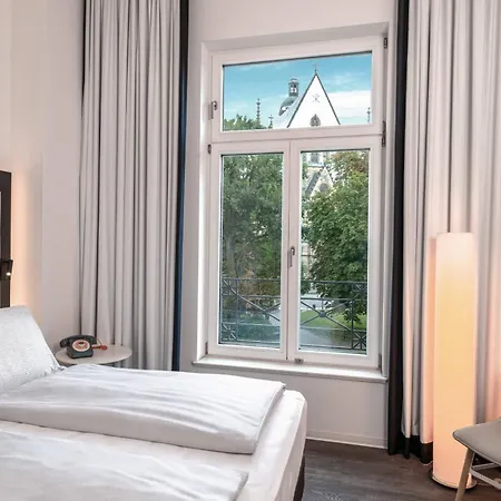 Innside By Meliá 4*