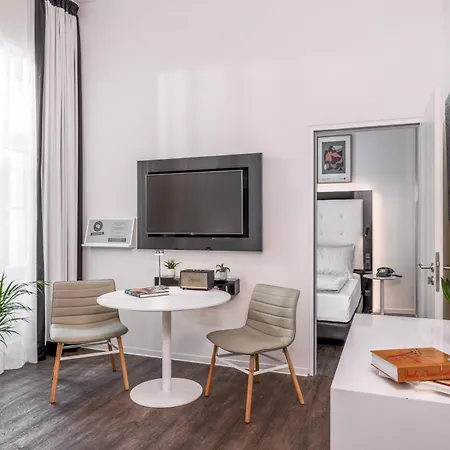 Innside By Meliá 4*