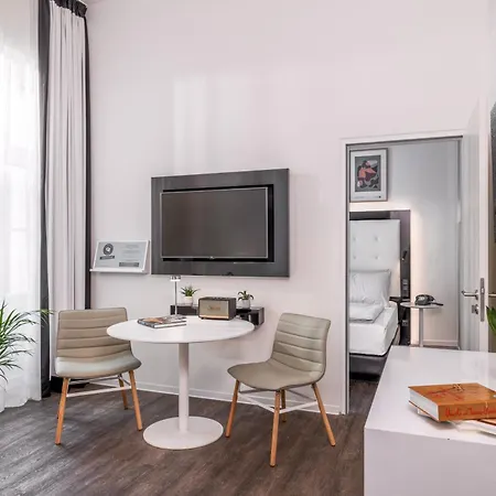 Innside By Melia 4*