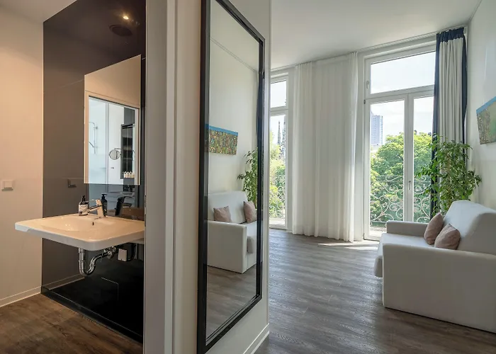 Innside Leipzig Otel 4*